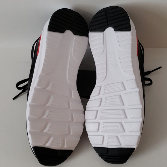 Disney Asics - Picture 7 of 7